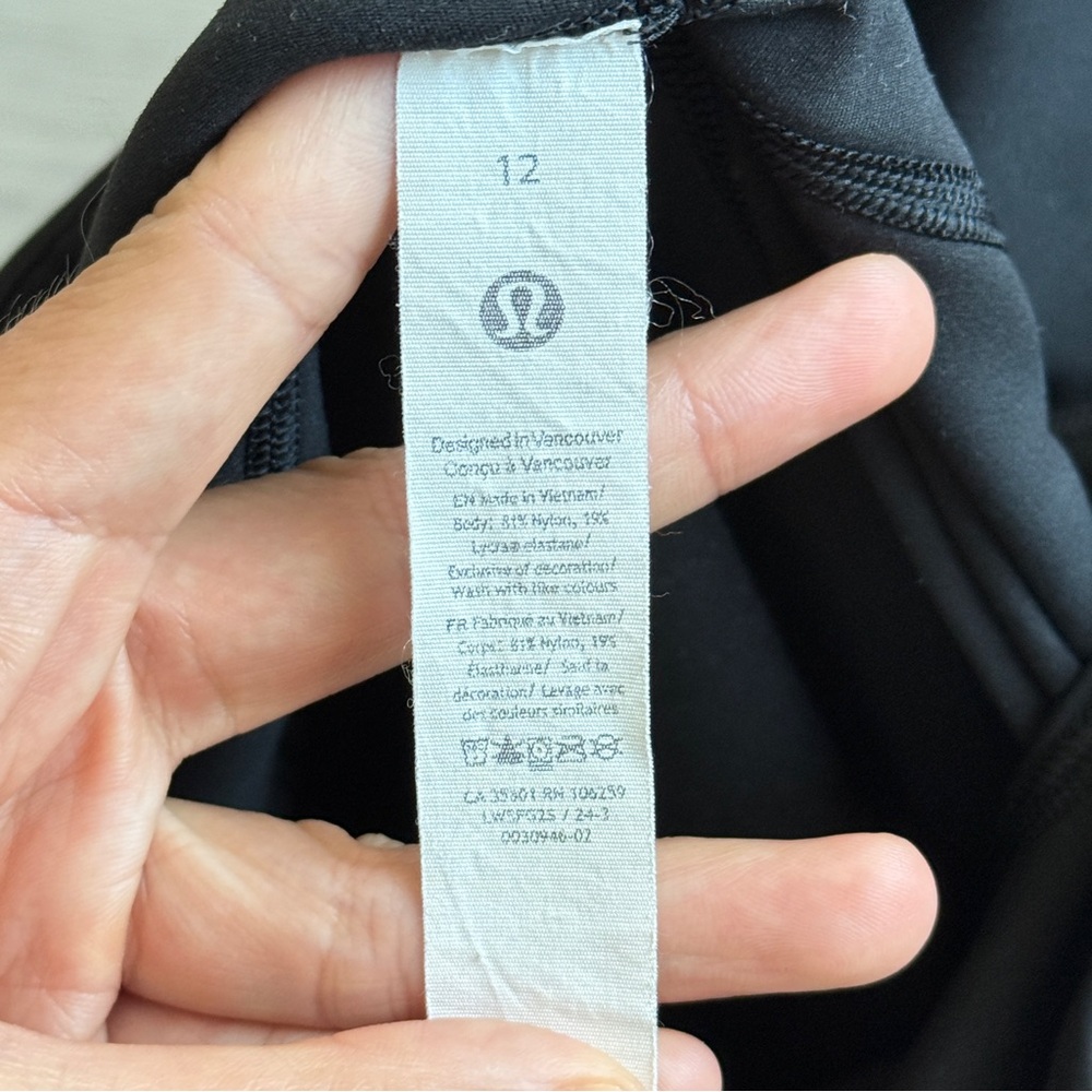 Lululemon Groove Super High-Rise Flared Pant Nulu Black Size 12 - Picture 11 of 12